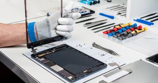 mobile phone repair companies in milwaukee UC Repairs