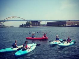 paddle classes milwaukee Brew City Kayak - Milwaukee Kayak Rentals and Tours