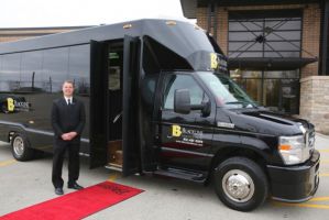 minibus rentals with driver in milwaukee Blackline Limousines