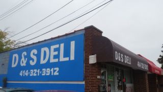 delicatessen stores milwaukee D & S Deli