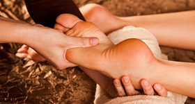 foot massage milwaukee Relaxing Touch